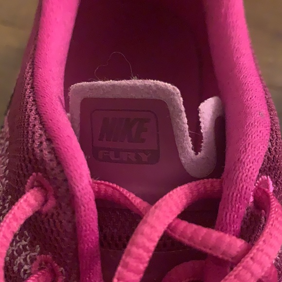 Nike Fury Sneakers - Picture 5 of 6